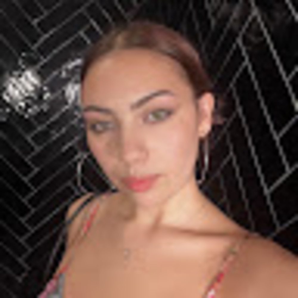 Meet your Posher, Gabrielle